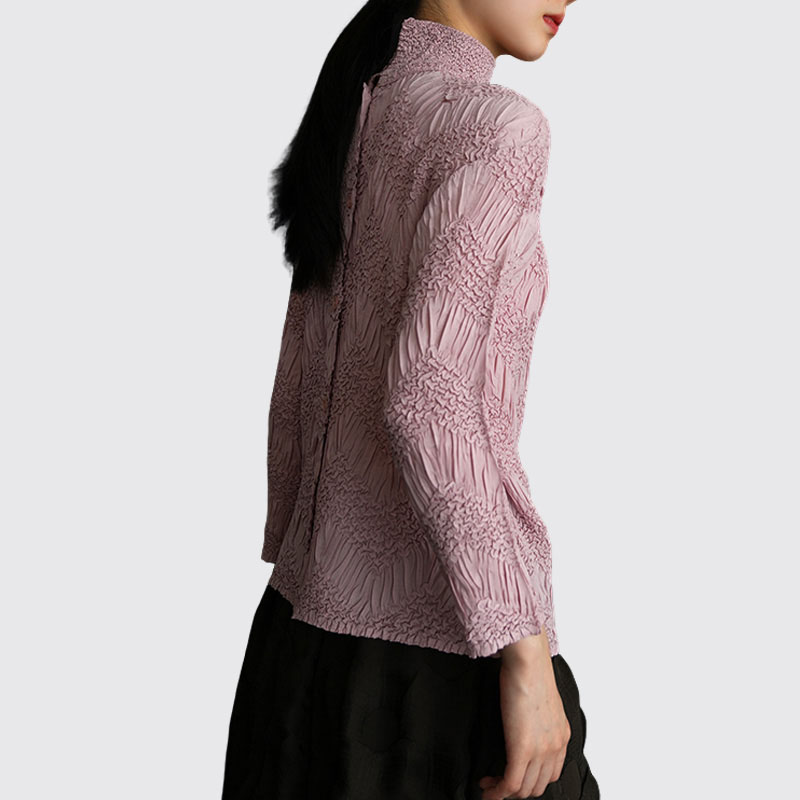 Two-in-One Reversible Crinkle Blouse 2.jpg