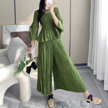 Olive Green Pleated 3/4 Sleeve Top and Pants Two-Piece Set