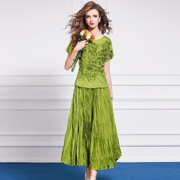 Pleated-Embroidered Coordinated Set Short-Sleeved Top & Skirt Coordinated Set