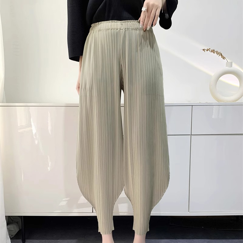 Lantern pants (1).jpg