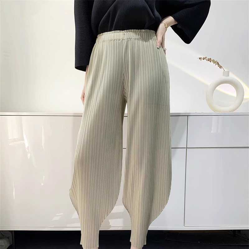 Lantern pants (2).jpg