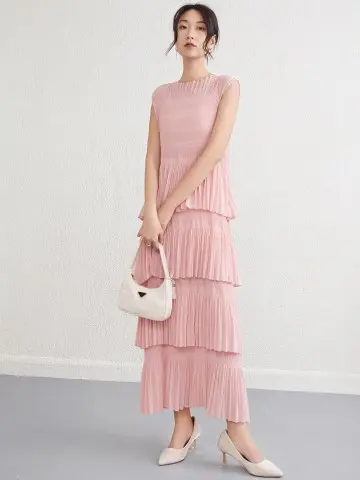 Women's Pleated Cut Out Sleeveless Dress - Chic & Stylish