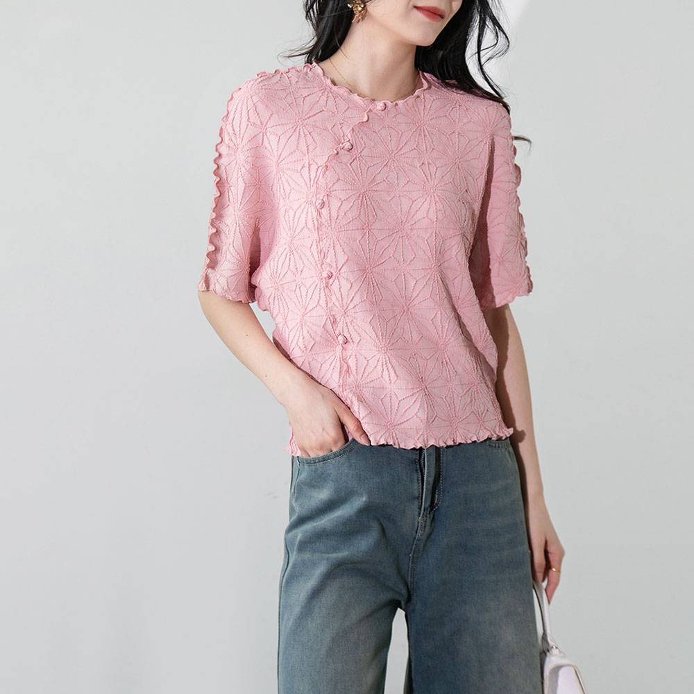 Chinese-Style Snowflake Pleated Blouse 1.jpg
