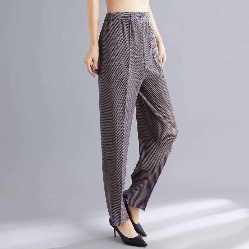 Women's High-Waisted Pleated Casual Pants - Spring 2024 Slimming Tapered Harem Trousers for Office & Outings (2).jpg