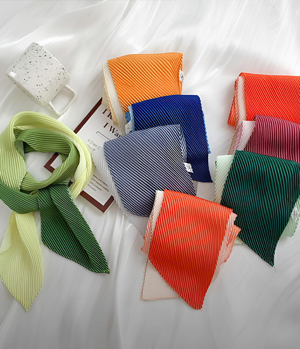 Customize various pleated garments2